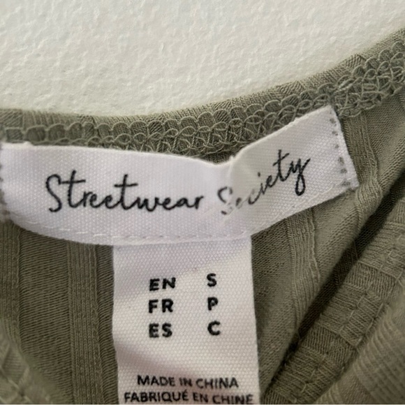 3/$20 Streetwear Society Crossover Tank Top Size Small - Picture 3 of 3